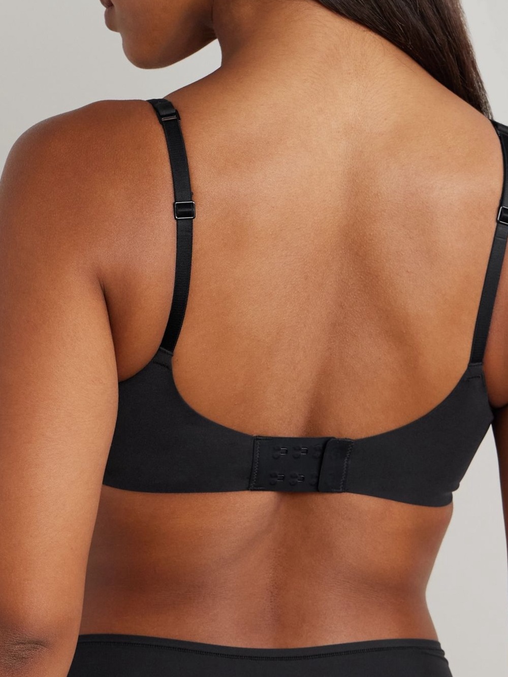 SKIMS
Ultimate Teardrop Push-Up Bra - Onyx - Picture 3 of 7